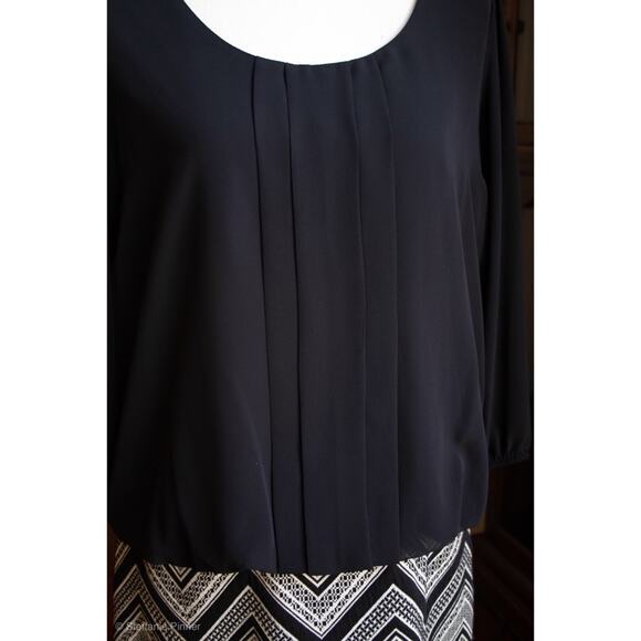 I.N. Studio sheer sleeve mini dress - Picture 5 of 8